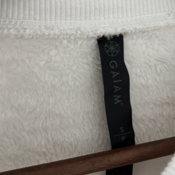 Super soft sweater - Picture 3 of 5